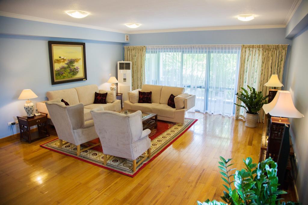 Mayfair Hanoj Pokoj fotografie